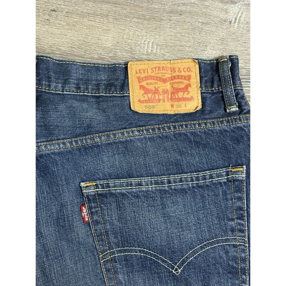 Levi’s 569 Navy Long Denim Jeans Shorts Jorts Y2K Skater Streetwear - Men’s 38 - Picture 2 of 8